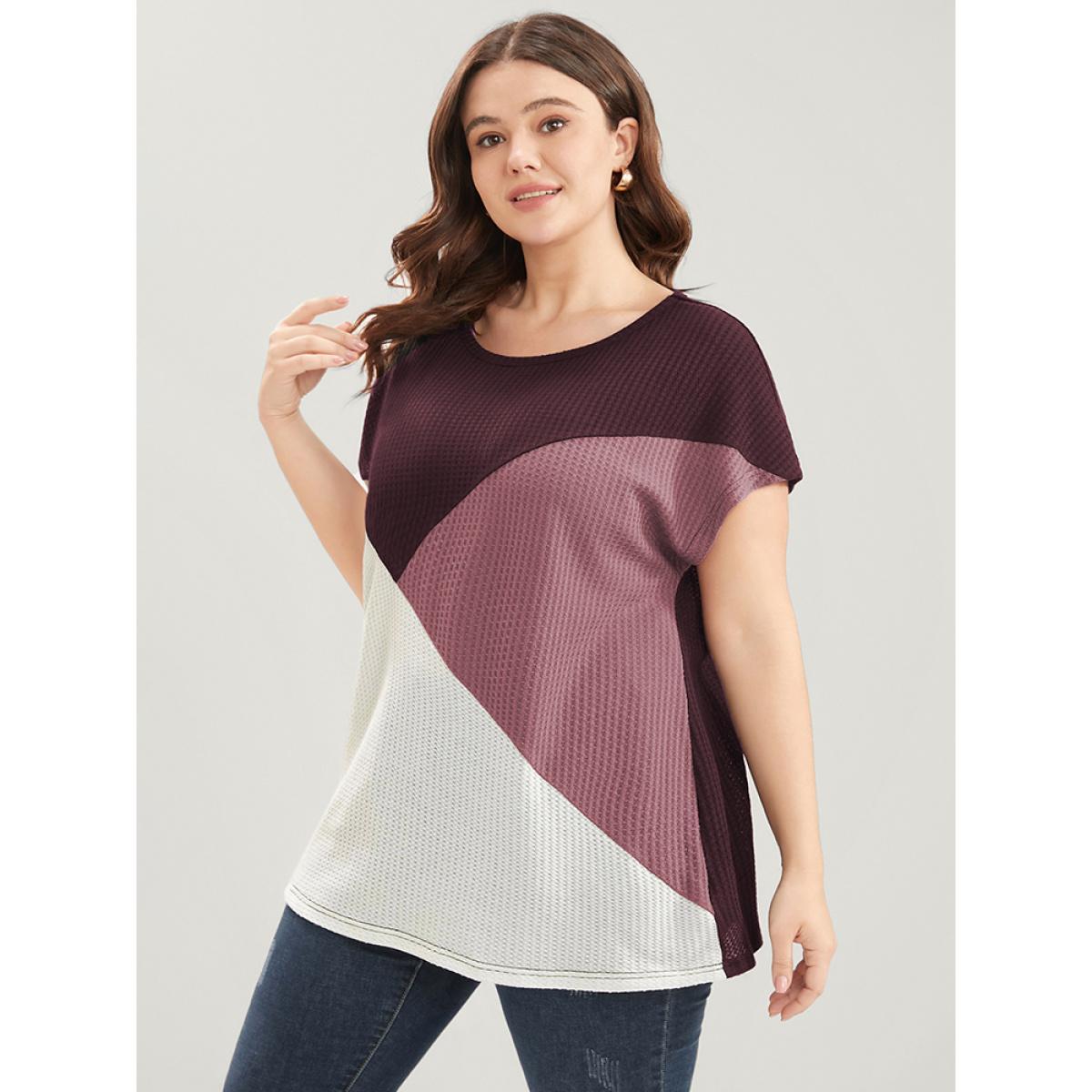 Plus Size Colorblock Contrast Dolman Sleeve Waffle Knit Tee Scarlet Women Casual Plain Round Neck Dailywear T-shirts BloomChic 14-16/1X Product Image