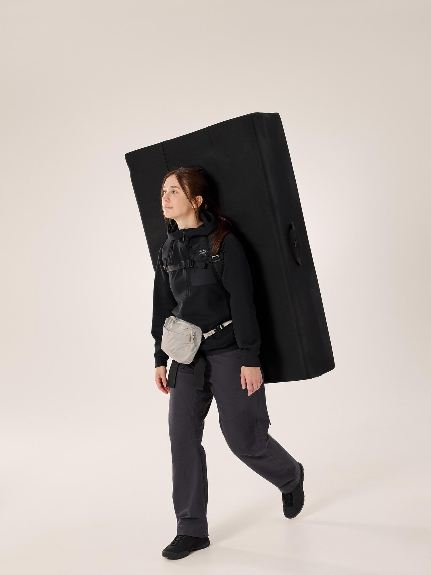 Heliad Crossbody Bag Product Image