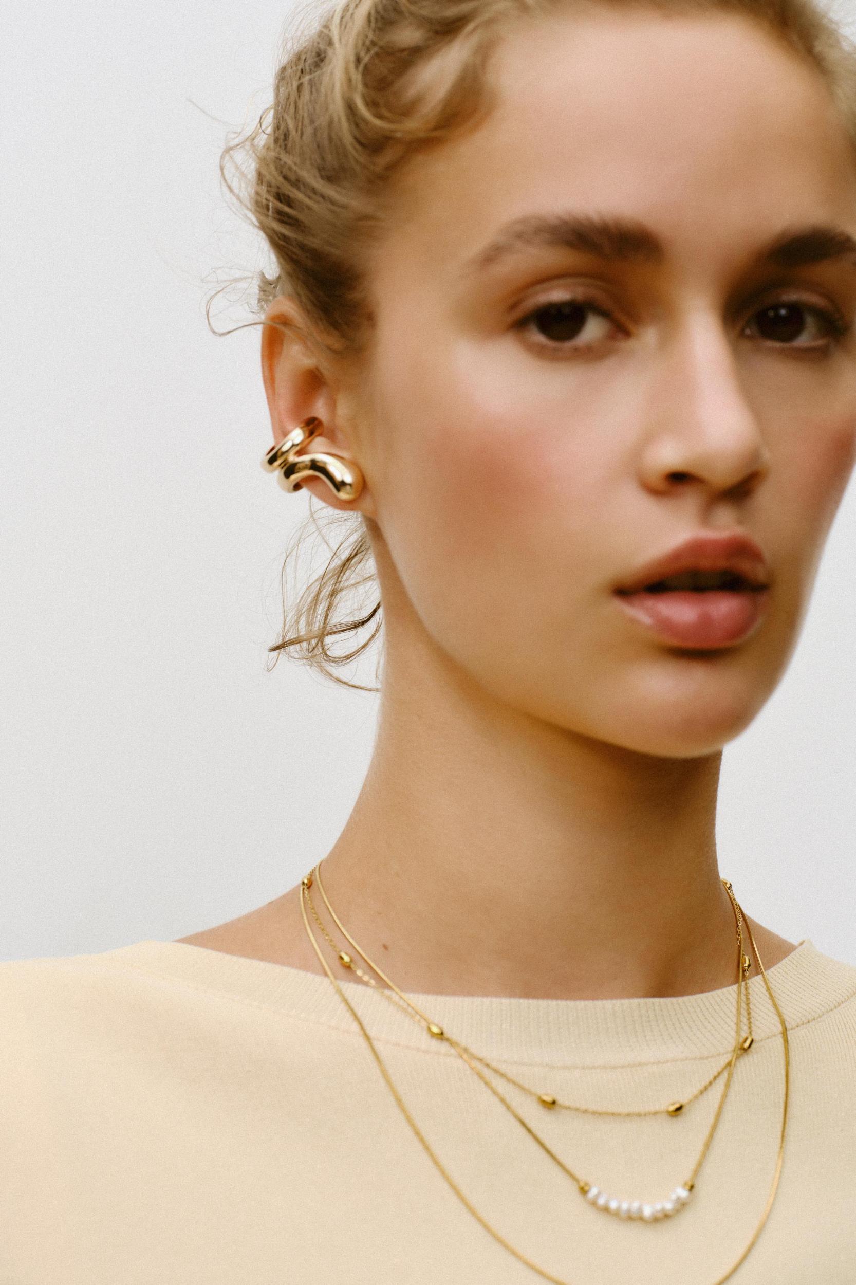 PACK OF 2 EARCUFF EARRINGS Product Image