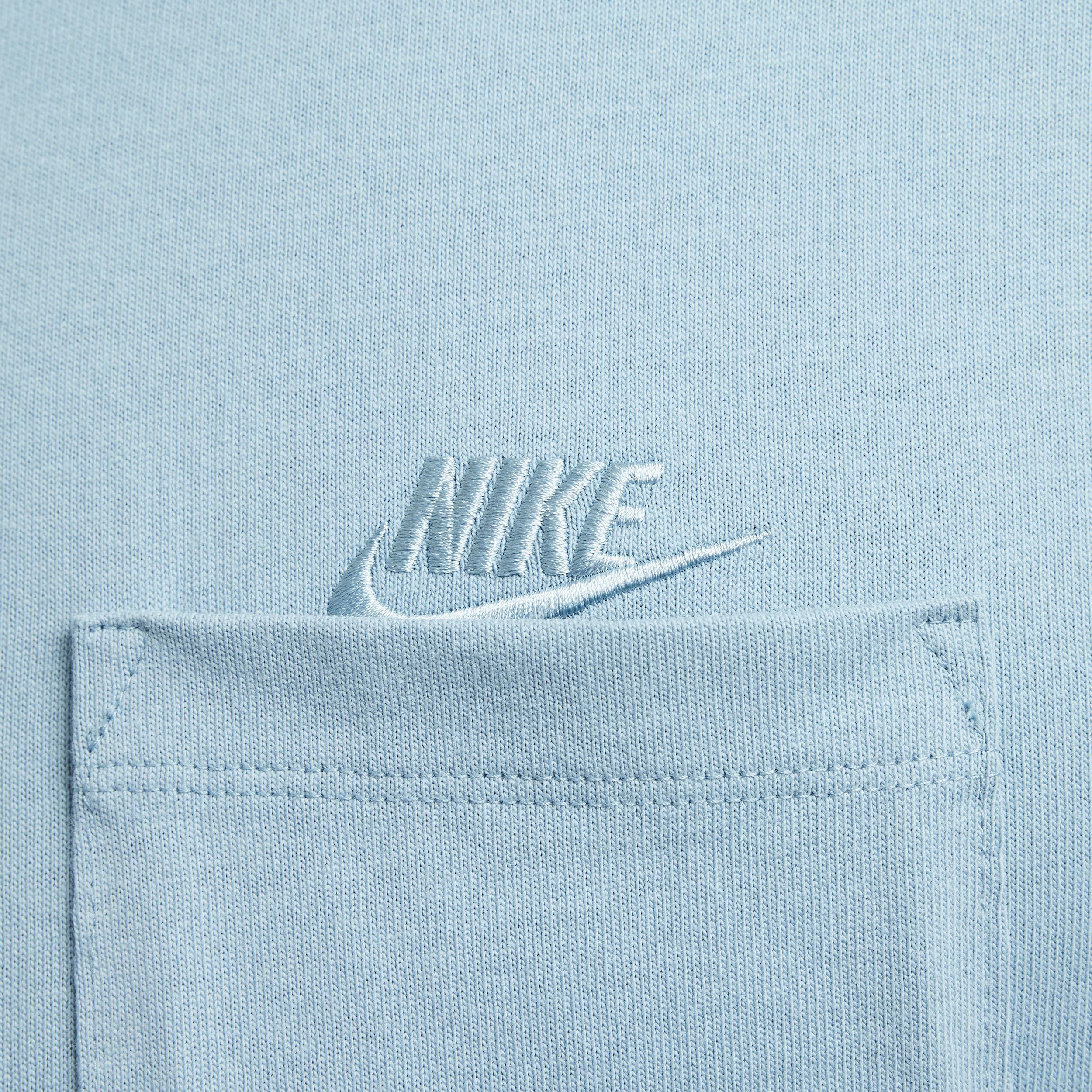 Nike Sportswear Premium Essentials Men's Long-Sleeve Pocket T-Shirt Product Image