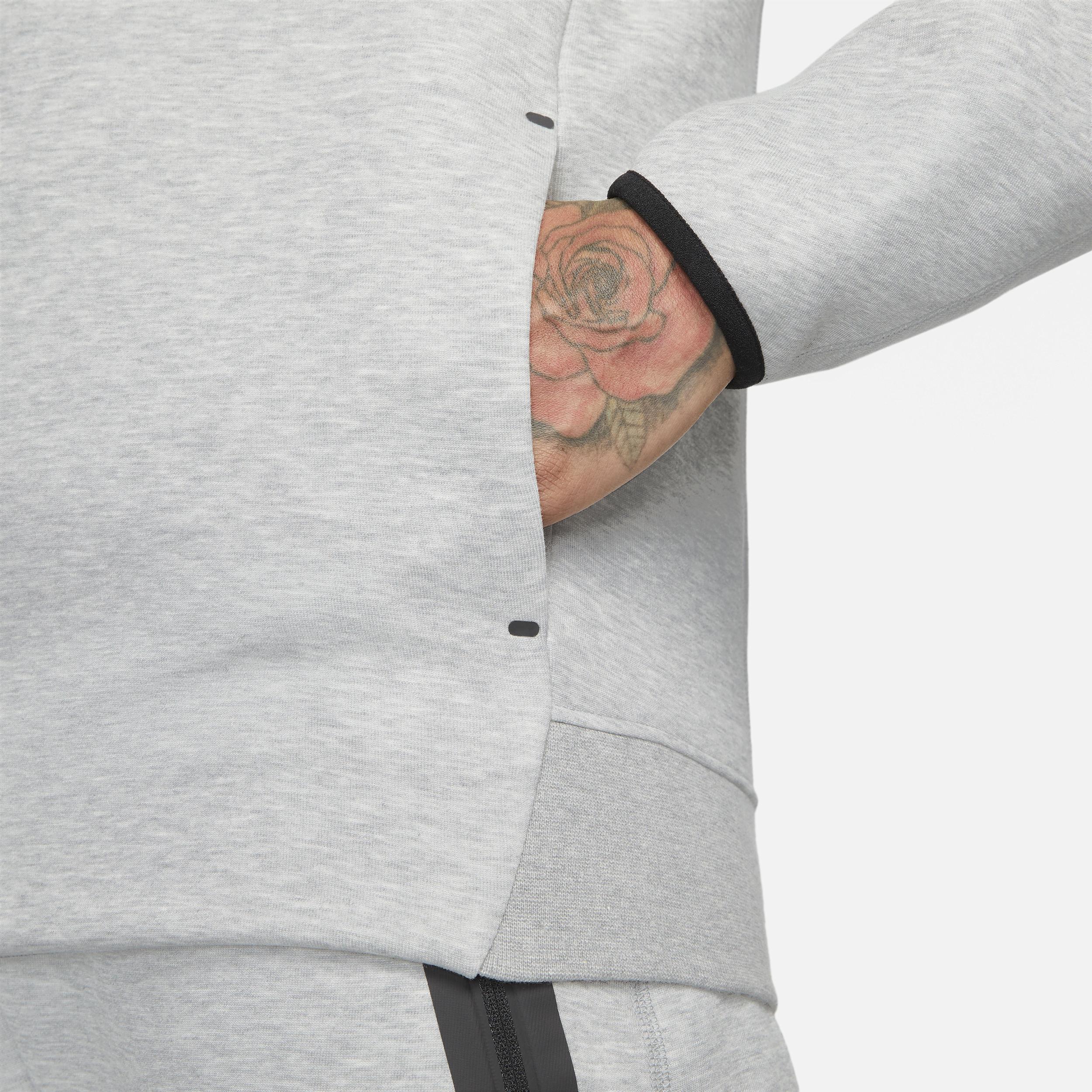 Nike Sportswear Tech Fleece Men's Pullover Hoodie Product Image