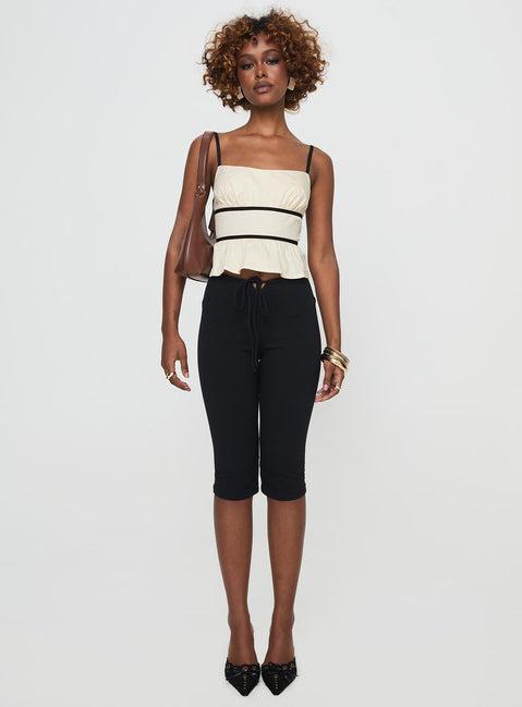 Daxon Top Cream / Black Product Image