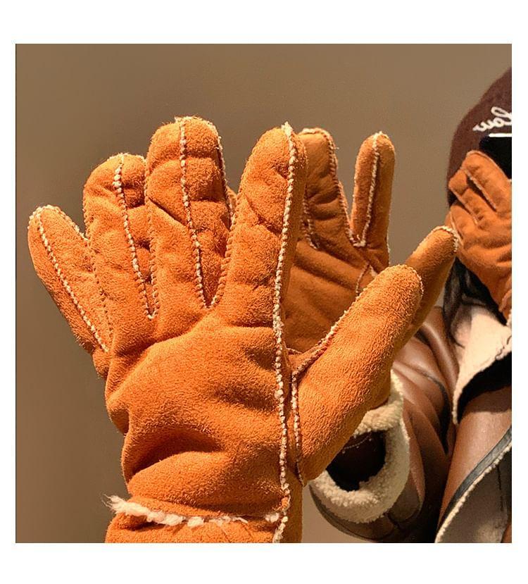 Fluffy Trim Gloves Product Image