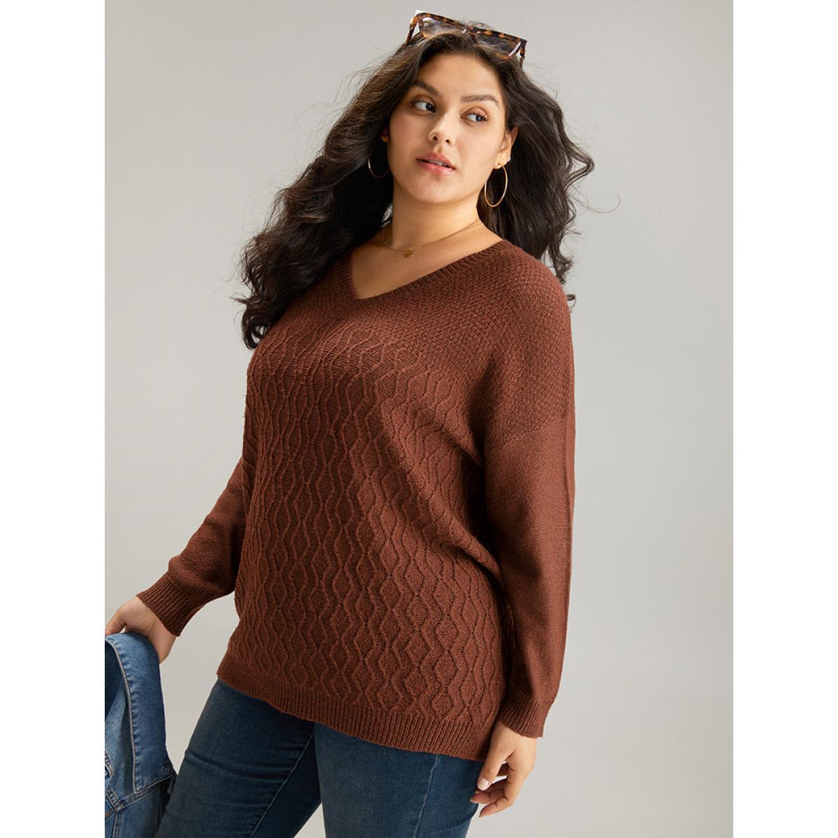 Plus Size Plisse Solid Drop Shoulder Pullover RedViolet Women Casual Loose Long Sleeve V-neck Dailywear Pullovers BloomChic 26/4X Product Image