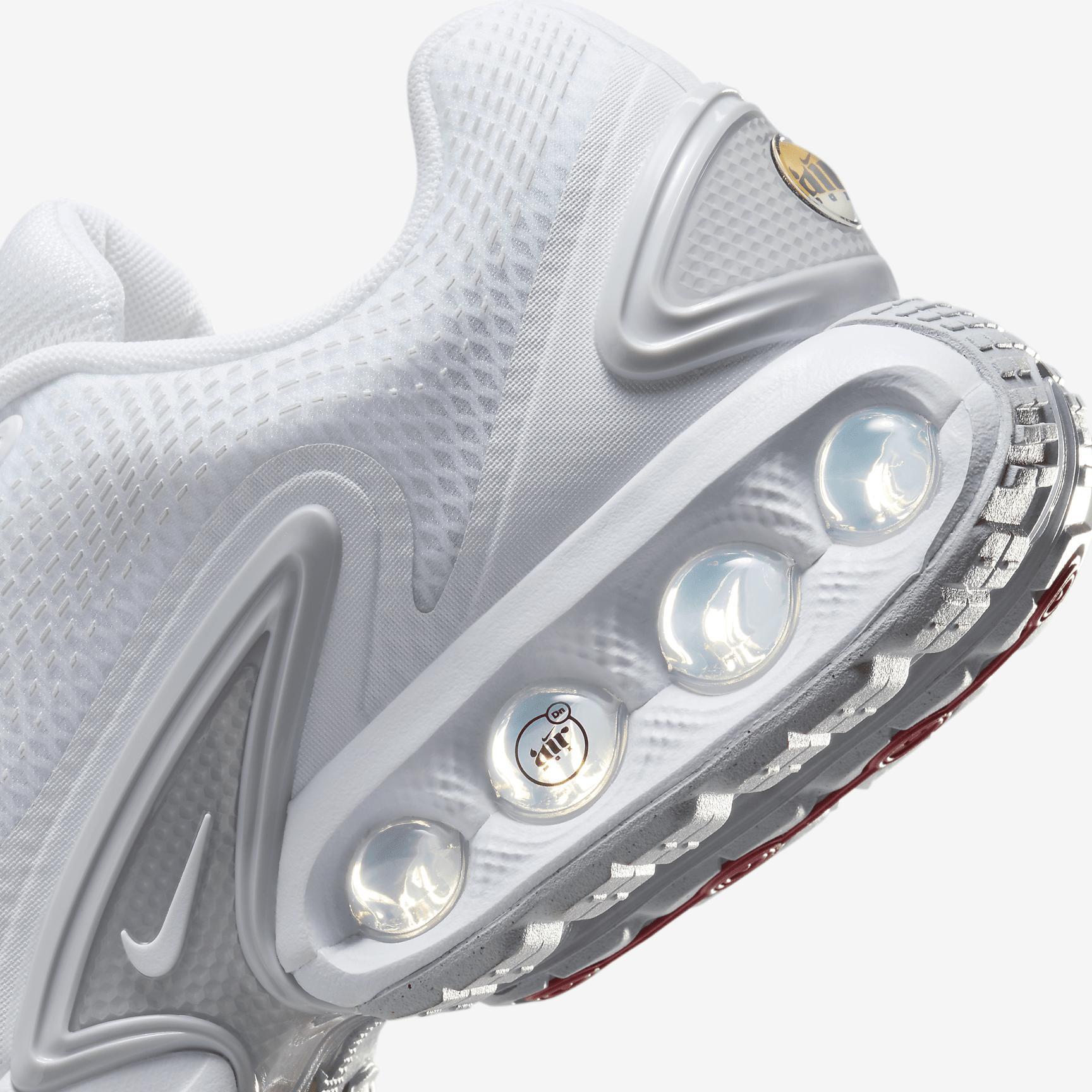 Nike Women's Air Max Dn Shoes Product Image