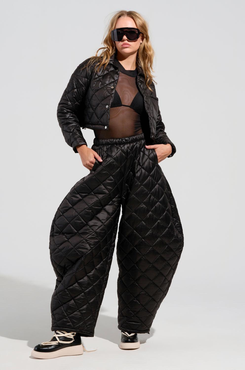 VIVI OVERSIZED PUFFER PANTS IN BLACK Product Image