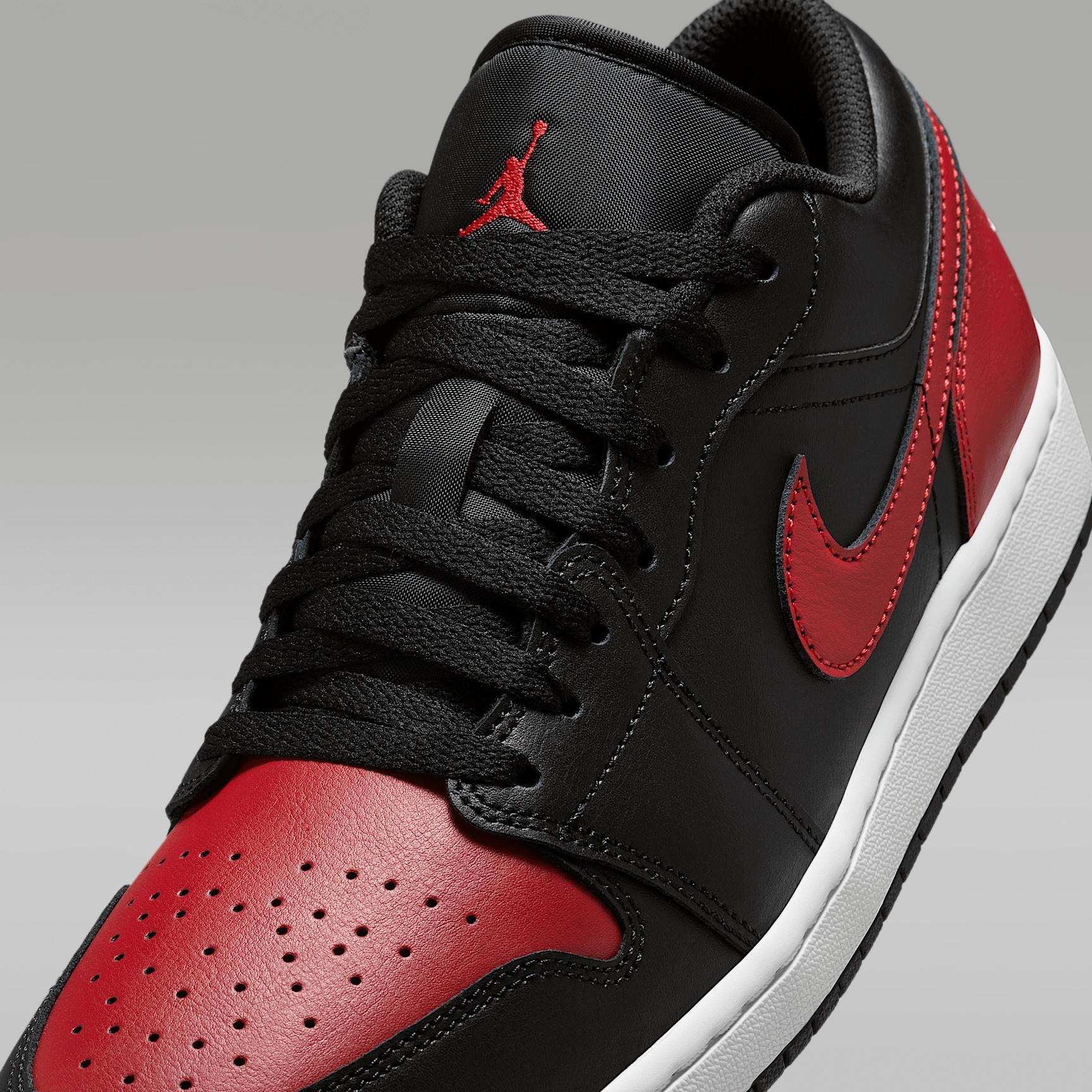 Air Jordan 1 Low Men's Shoes Product Image