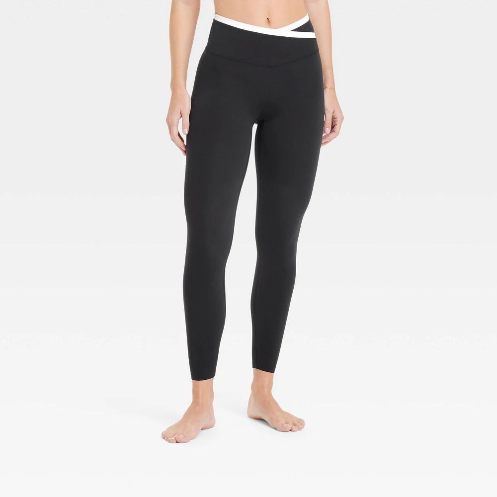 Womens Everyday Soft High-Rise Piped V-Waistband 7/8 Leggings - All In Motion Black L: Moisture Wicking, Quick Dry, UPF 50+ Product Image