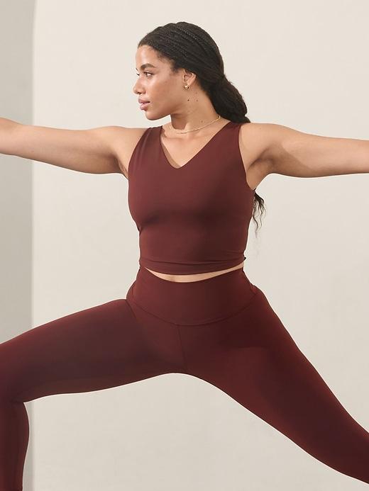 Transcend V-Neck Crop Sports Bra A-C Product Image