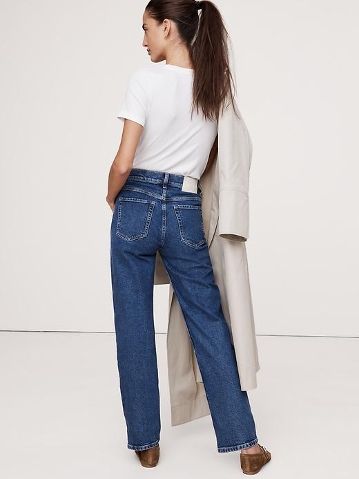 High-Rise 90s Straight Jean Product Image