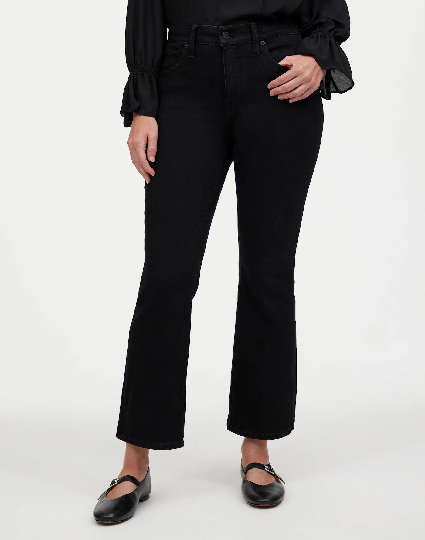 The Petite Curvy Kickout Crop Jean Product Image