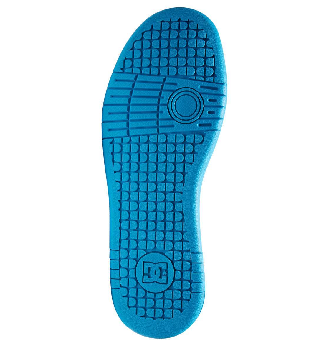 Women's Manteca 4 MID Mid-Top Shoes Female Product Image