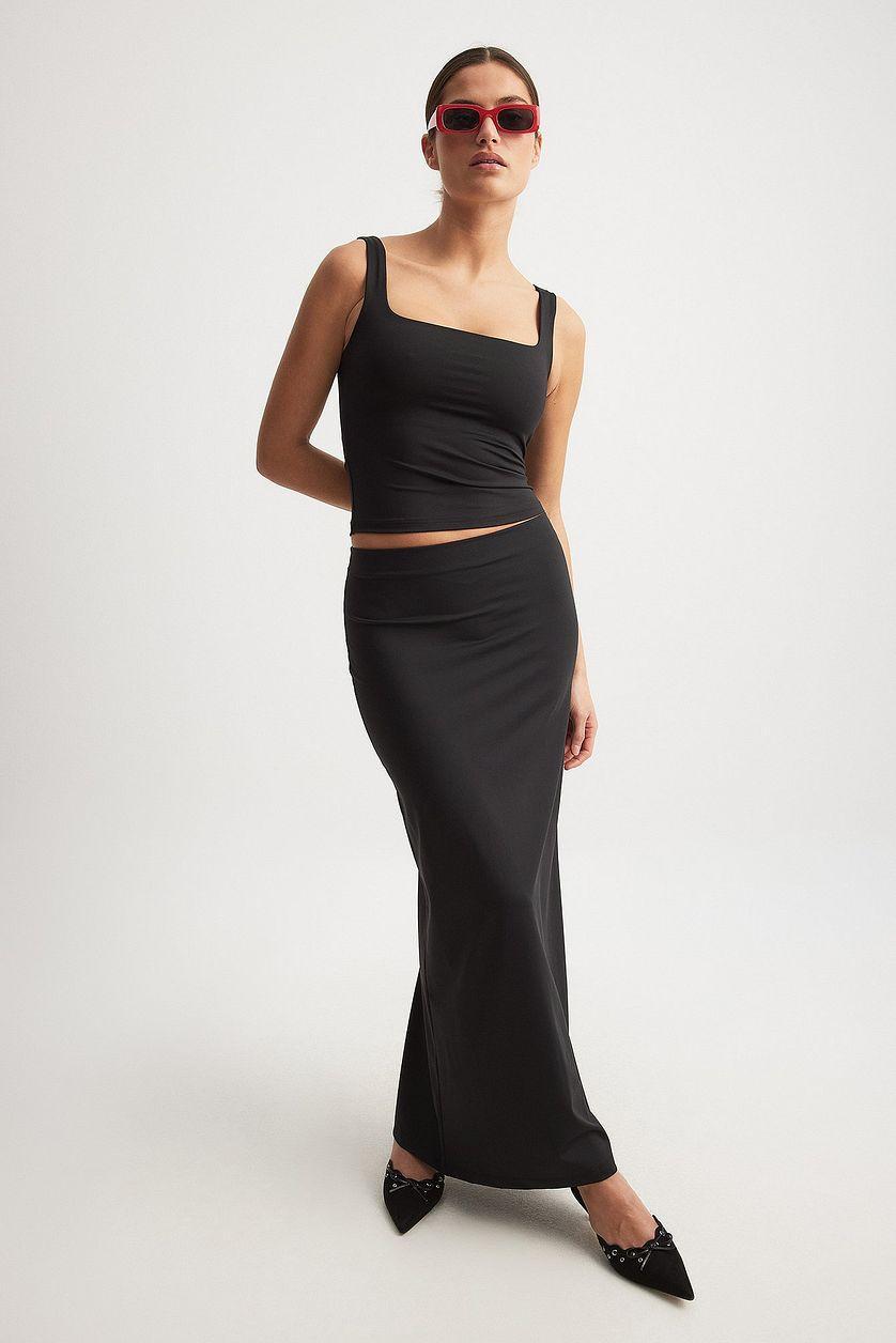 Body Hugging Low Waist Skirt Product Image