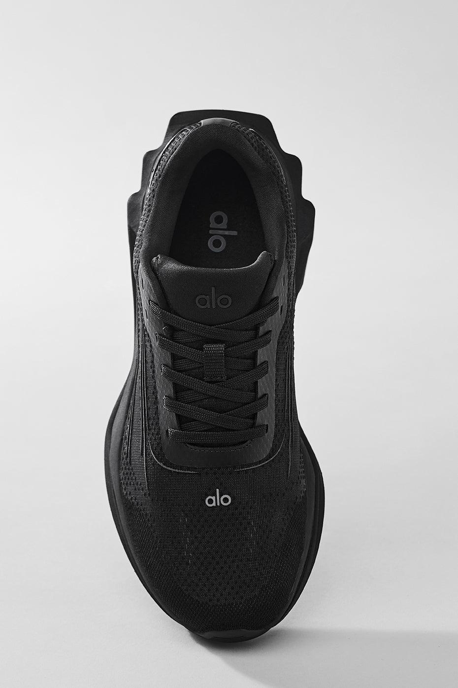 Alo Runner - Black/Black Product Image