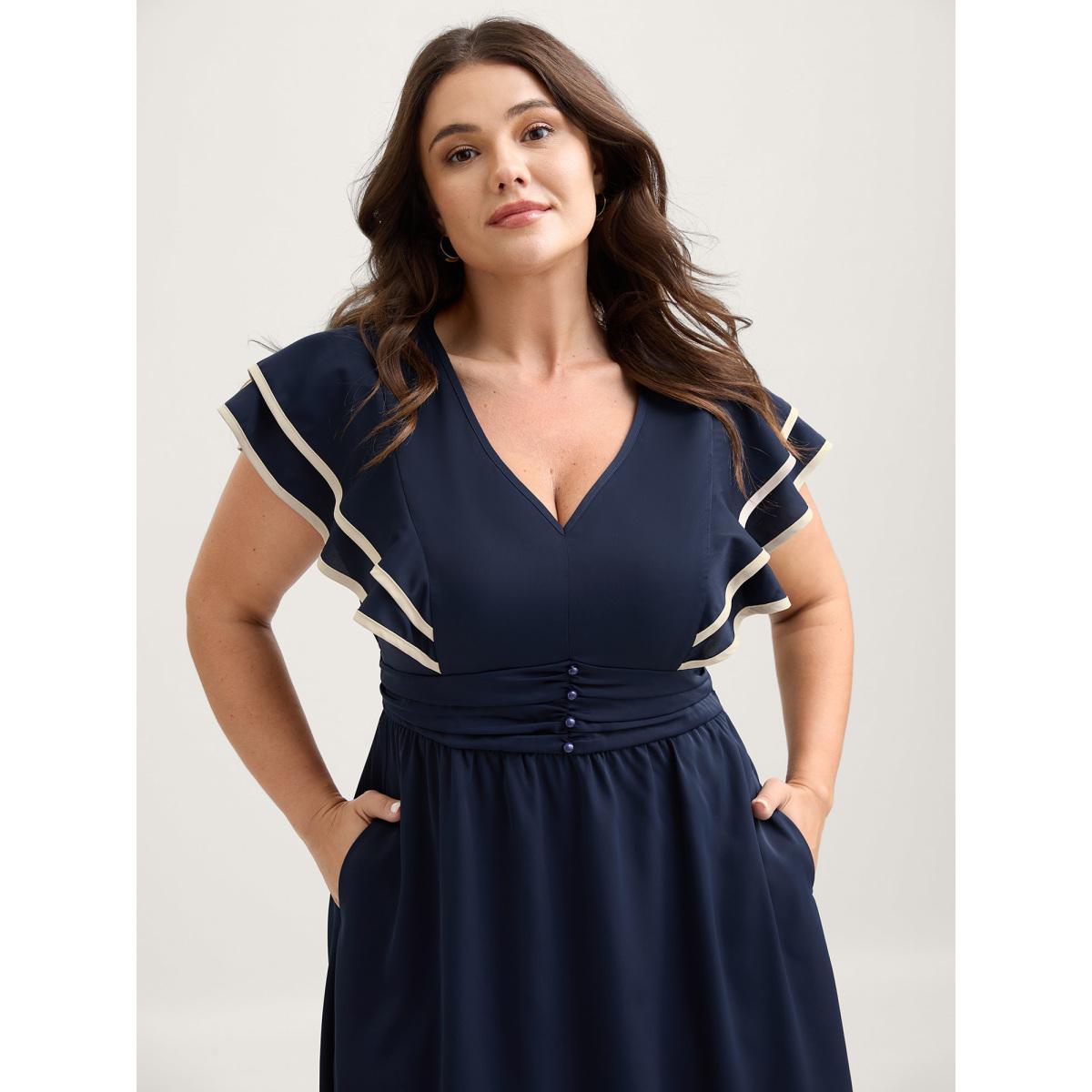 Plus Size Color Contrast Pleated Cinched Waist Midi Dress DarkBlue Women V-neck Short sleeve Curvy BloomChic 28/5X Product Image