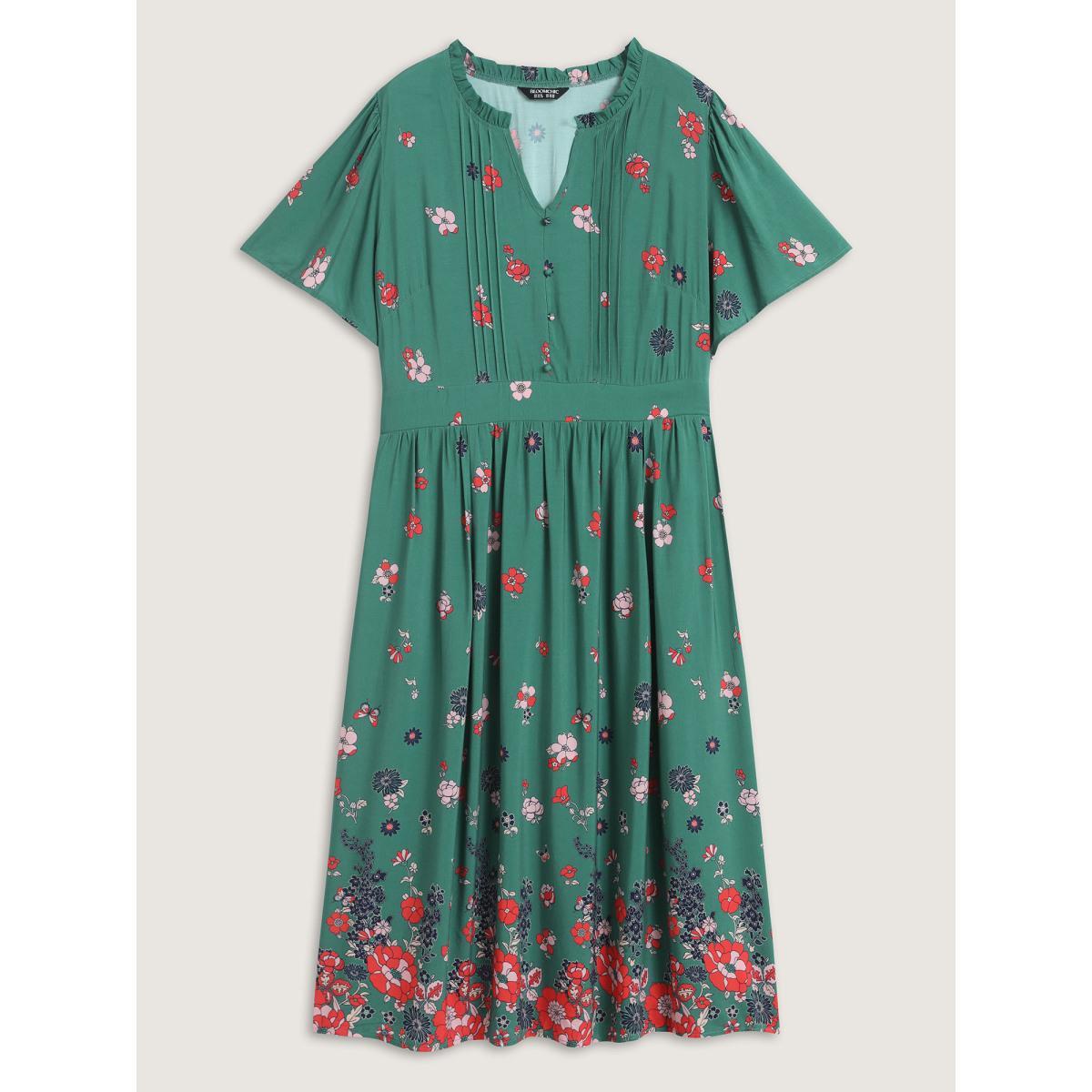 Plus Size Floral Pleated Notched Collar Midi Dress Emerald Women Flat collar with V-notch Short sleeve Curvy BloomChic 26/4X Product Image