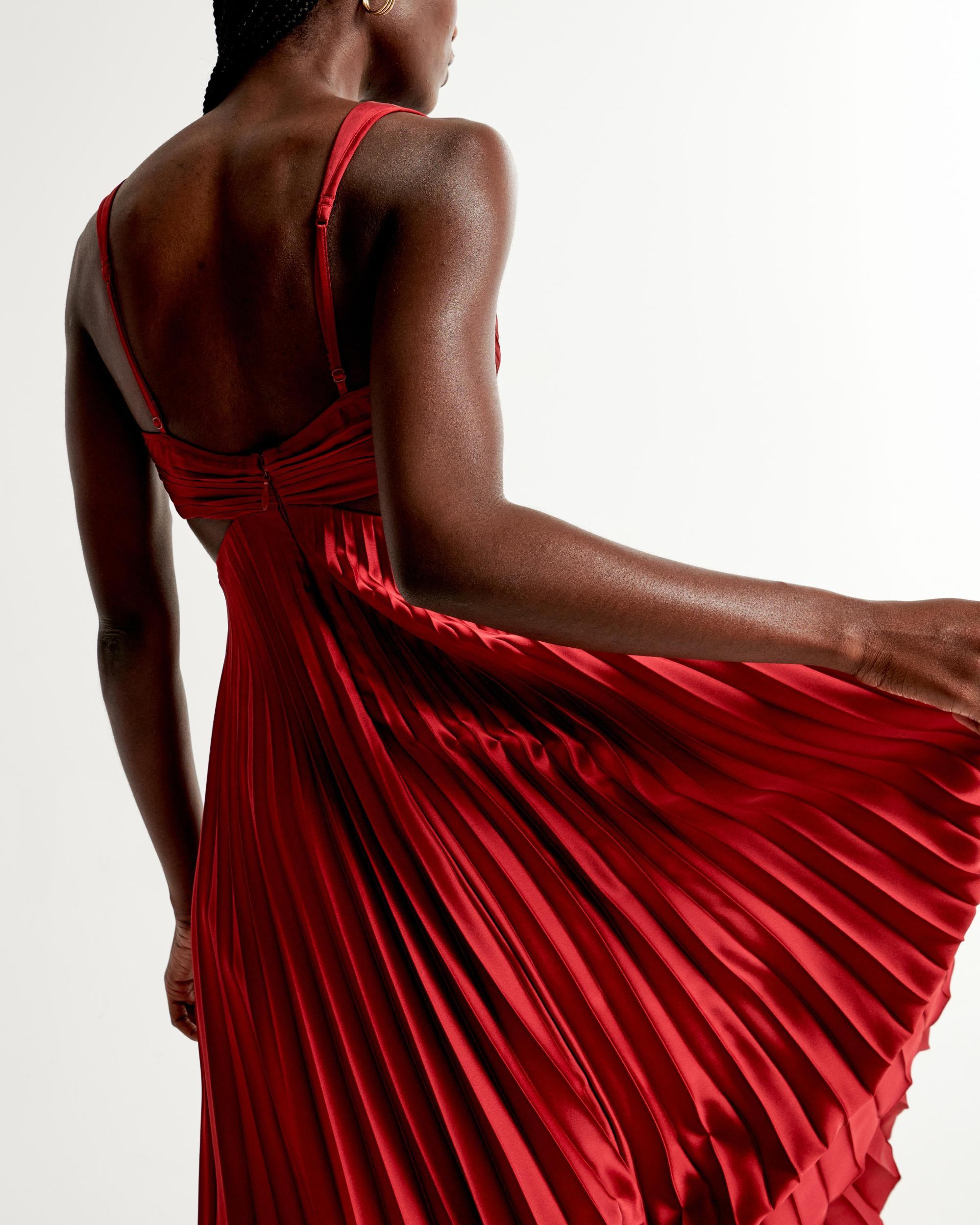 The A&F Giselle Pleated Cutout Maxi Dress Product Image