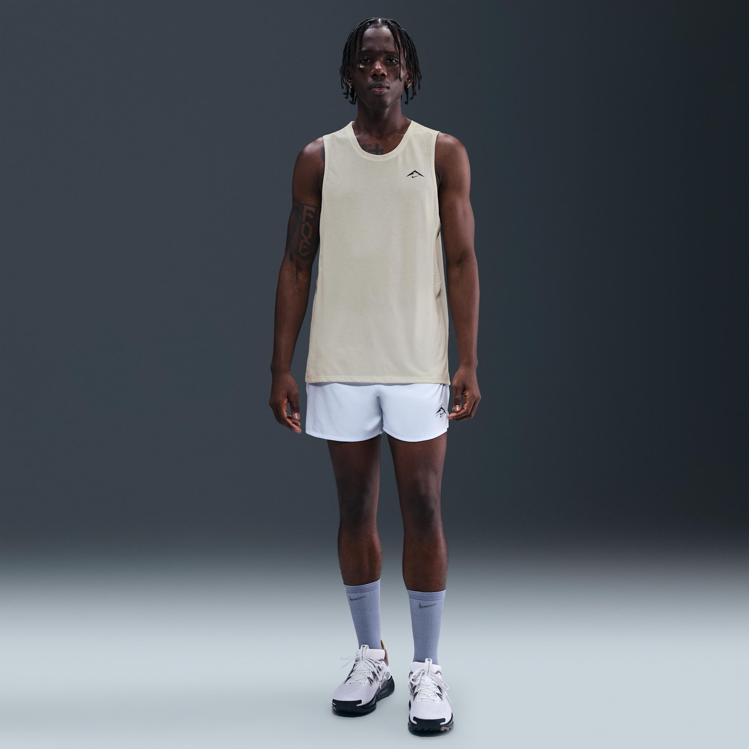 Nike Men's Solar Chase Dri-FIT ADV Running Tank Top Product Image