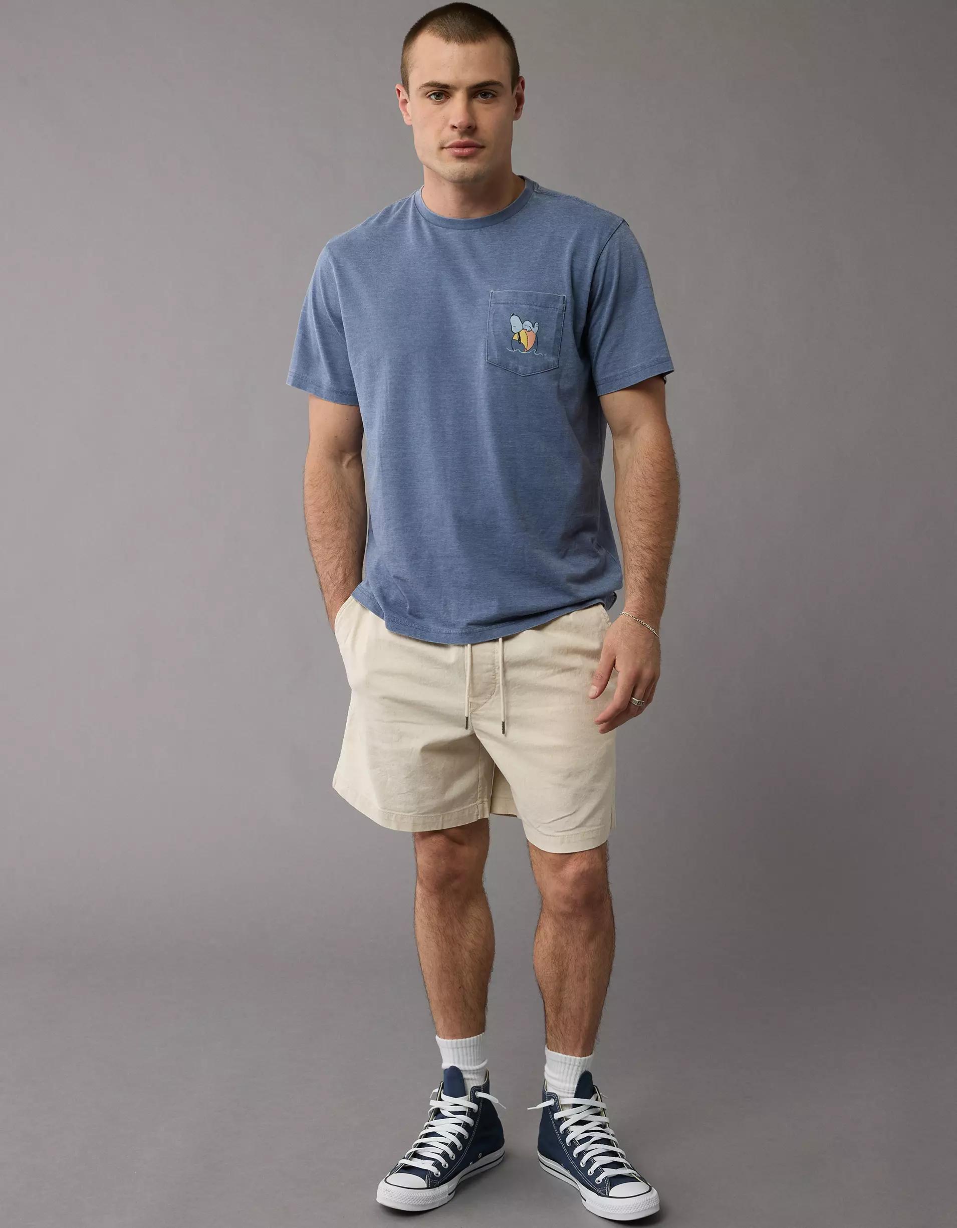 AE Snoopy Graphic T-Shirt Product Image