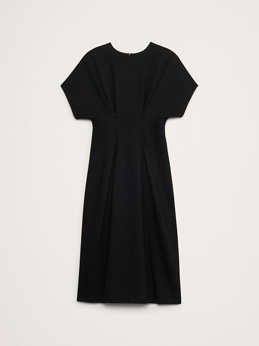 Everywhere Ponte Seamed Midi Dress Product Image