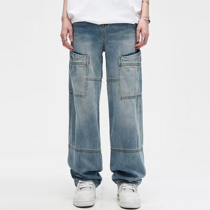 Wide-leg corduroy trousers in brown Product Image
