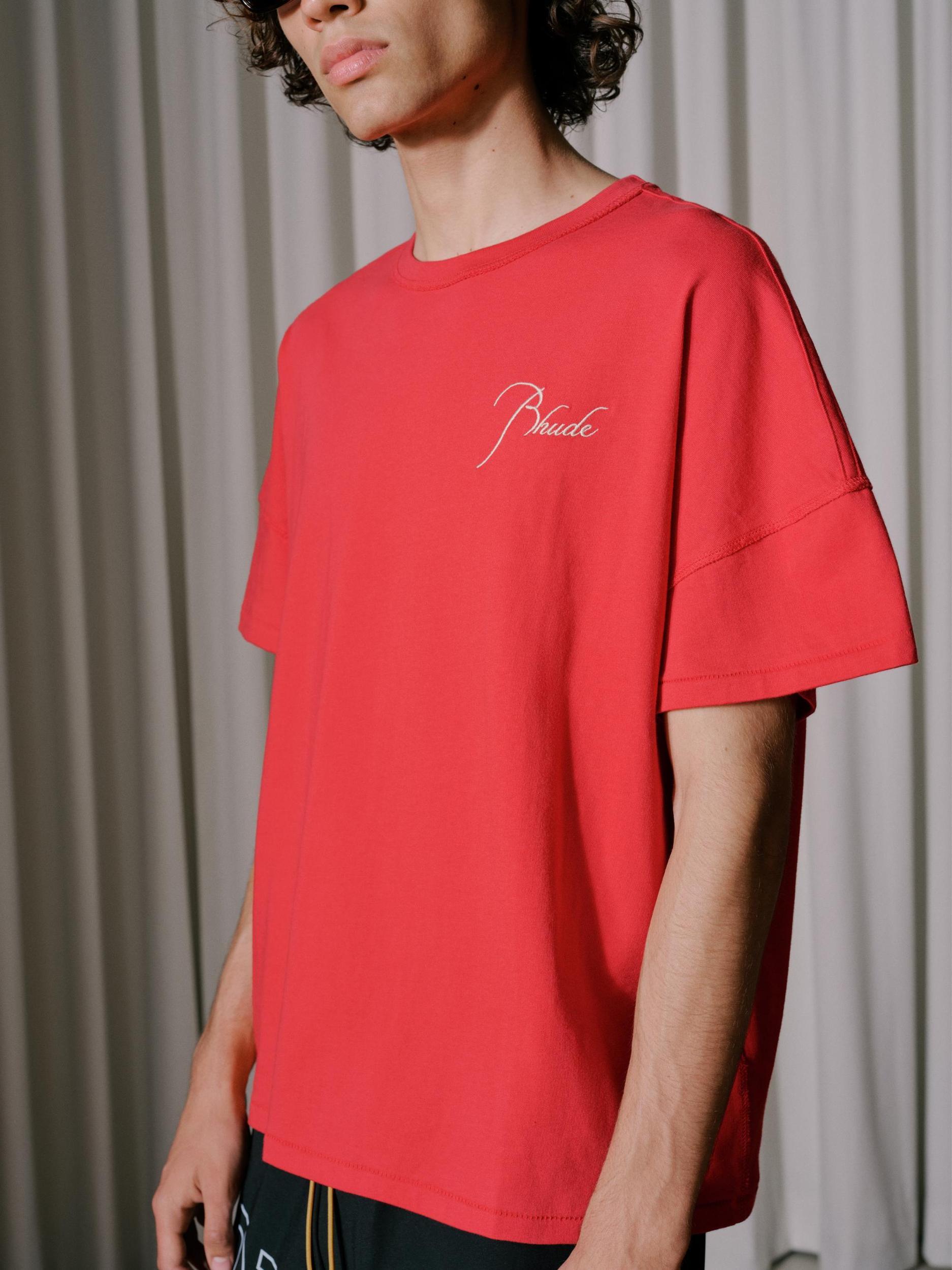 REVERSE TEE Male Product Image