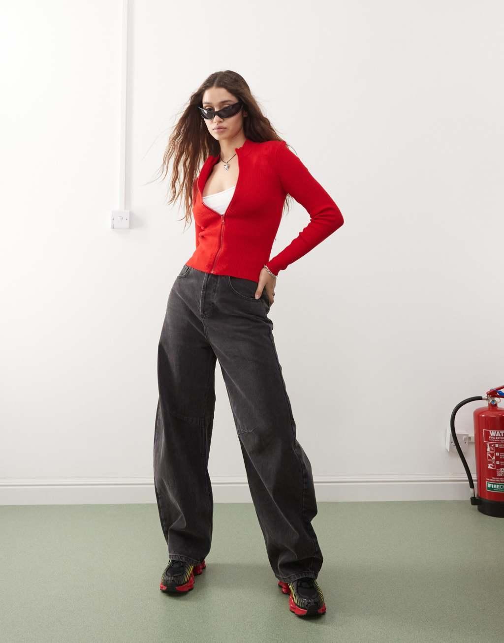 Noisy May zip through knitted top in red Product Image