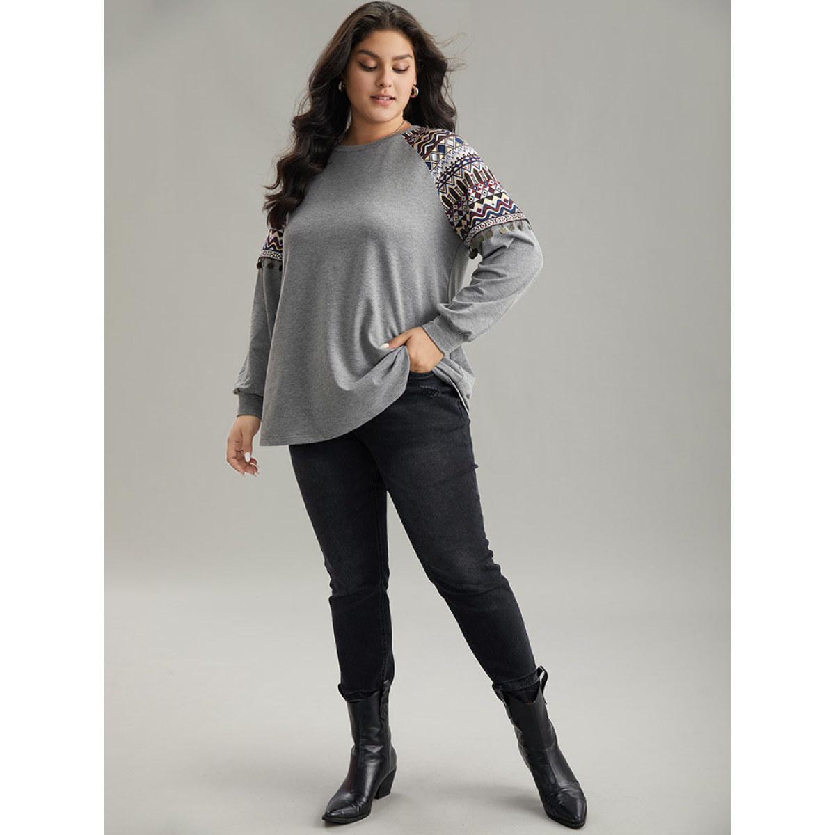 Plus Size Bandana Print Raglan Sleeve Crew Neck Sweatshirt Women Gray Casual Elastic cuffs Round Neck Dailywear Sweatshirts BloomChic 10/M Product Image