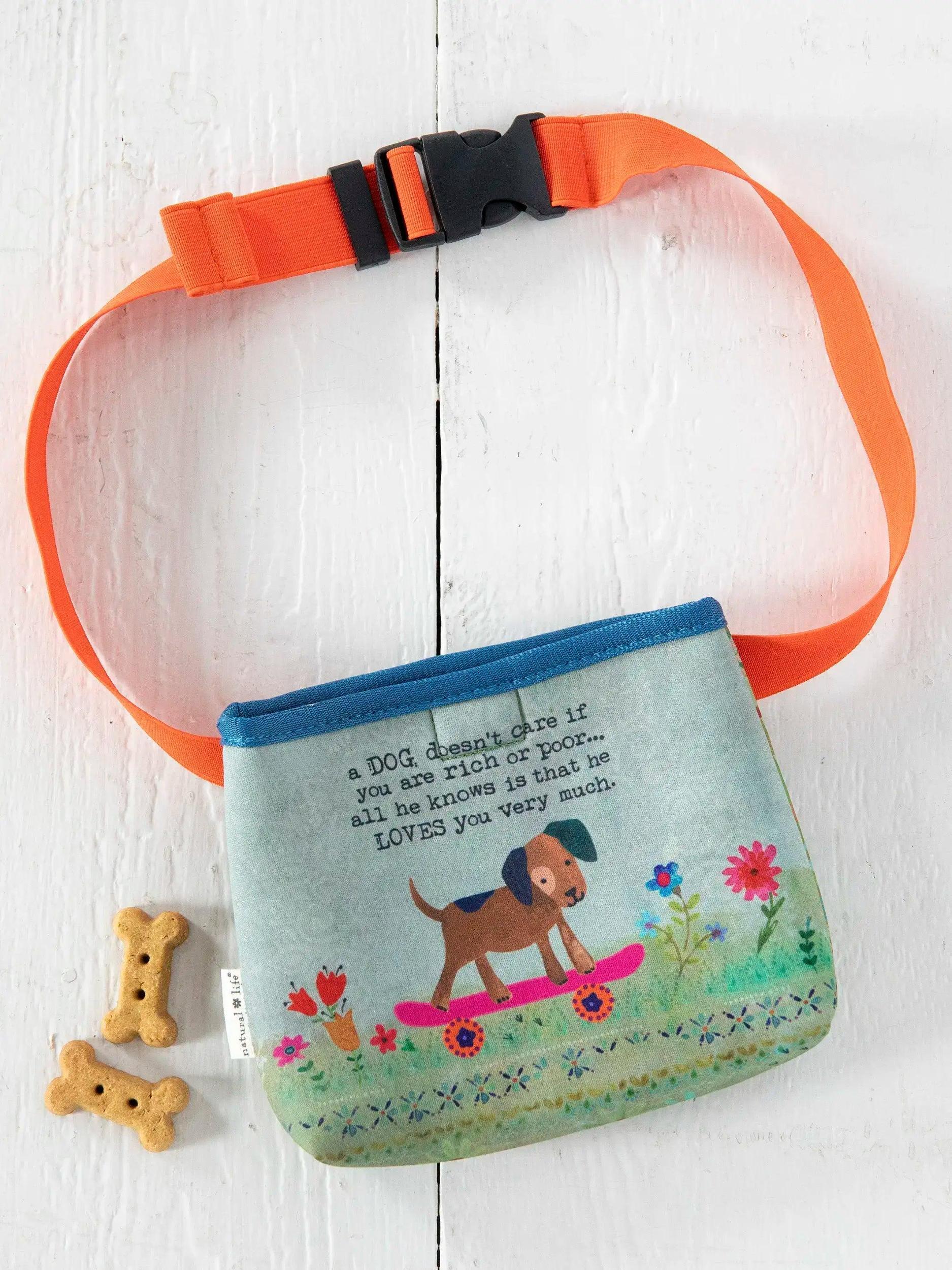 Doggie Treat Pouch - Ditsy Floral Daisies Product Image