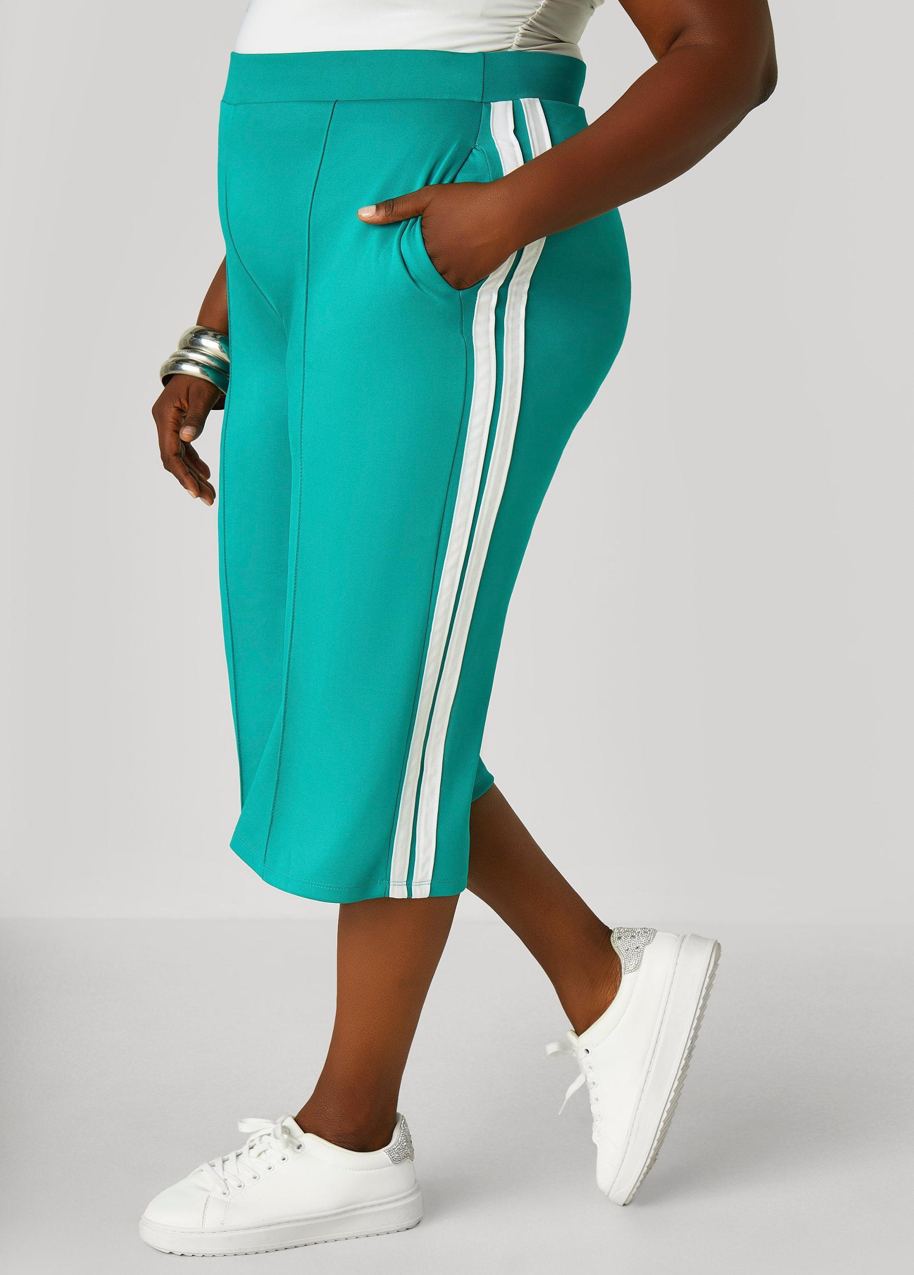 Stripe Trimmed Capris Product Image