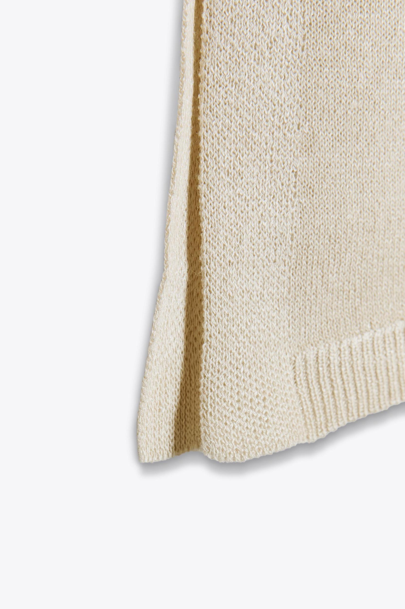 ASYMMETRIC HEM KNIT TOP Product Image