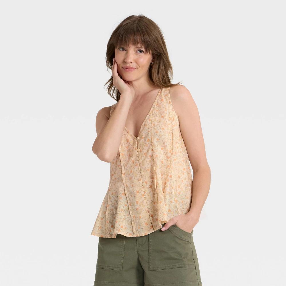 Women's Button-Down Pintuck Tank Top - Universal Thread™ Product Image