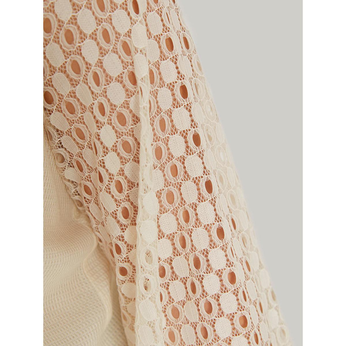 Plus Size Lace Panel Raglan Sleeve Waffle Knit Sweatshirt Women Ivory Elegant Patchwork Round Neck Dailywear Sweatshirts BloomChic 26/4X Product Image