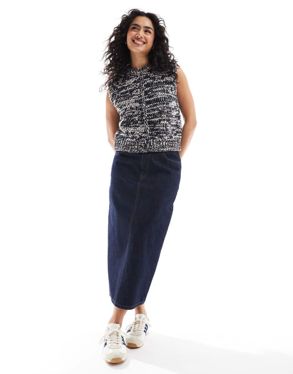 ASOS DESIGN knit crew neck tank in navy and oatmeal twist yarn Product Image
