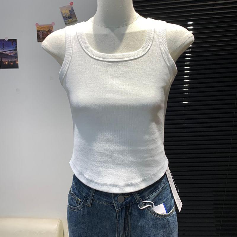 Scoop Neck Ribbed Tank Top Product Image