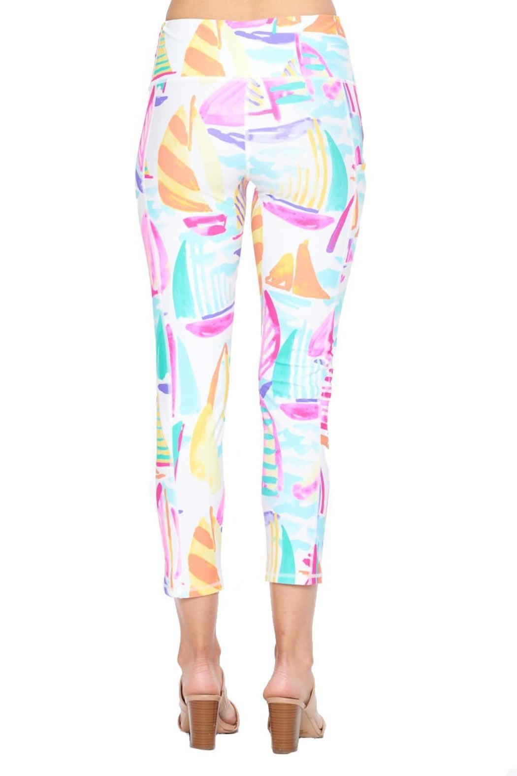 White Boat Cropped Leggings Product Image
