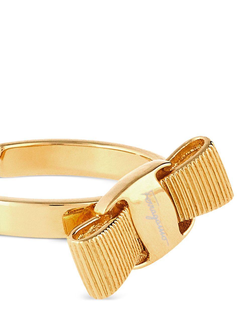 Vara bow polished ring Product Image