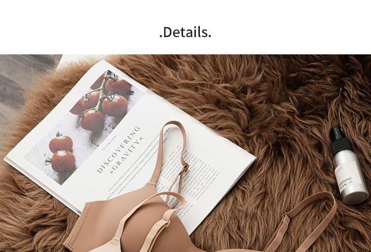 Plain Seamless Wireless Bra Product Image