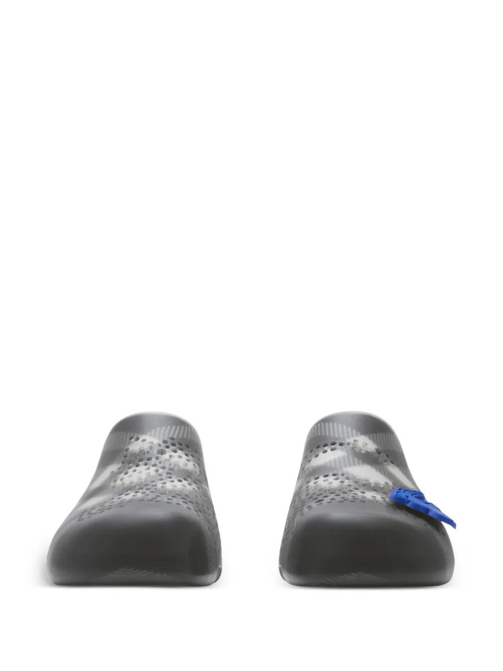 Stingray check clogs Product Image