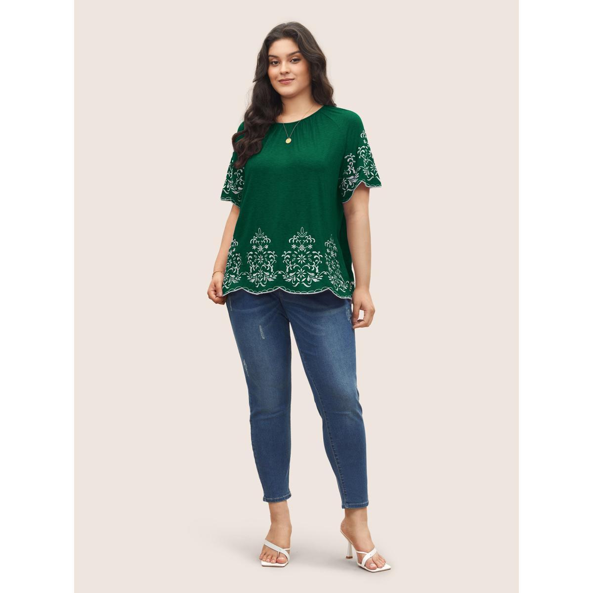 Plus Size Embroidered Scalloped Trim Gathered T-shirt DarkGreen Women Elegant Embroidered Round Neck Everyday T-shirts BloomChic 26/4X Product Image
