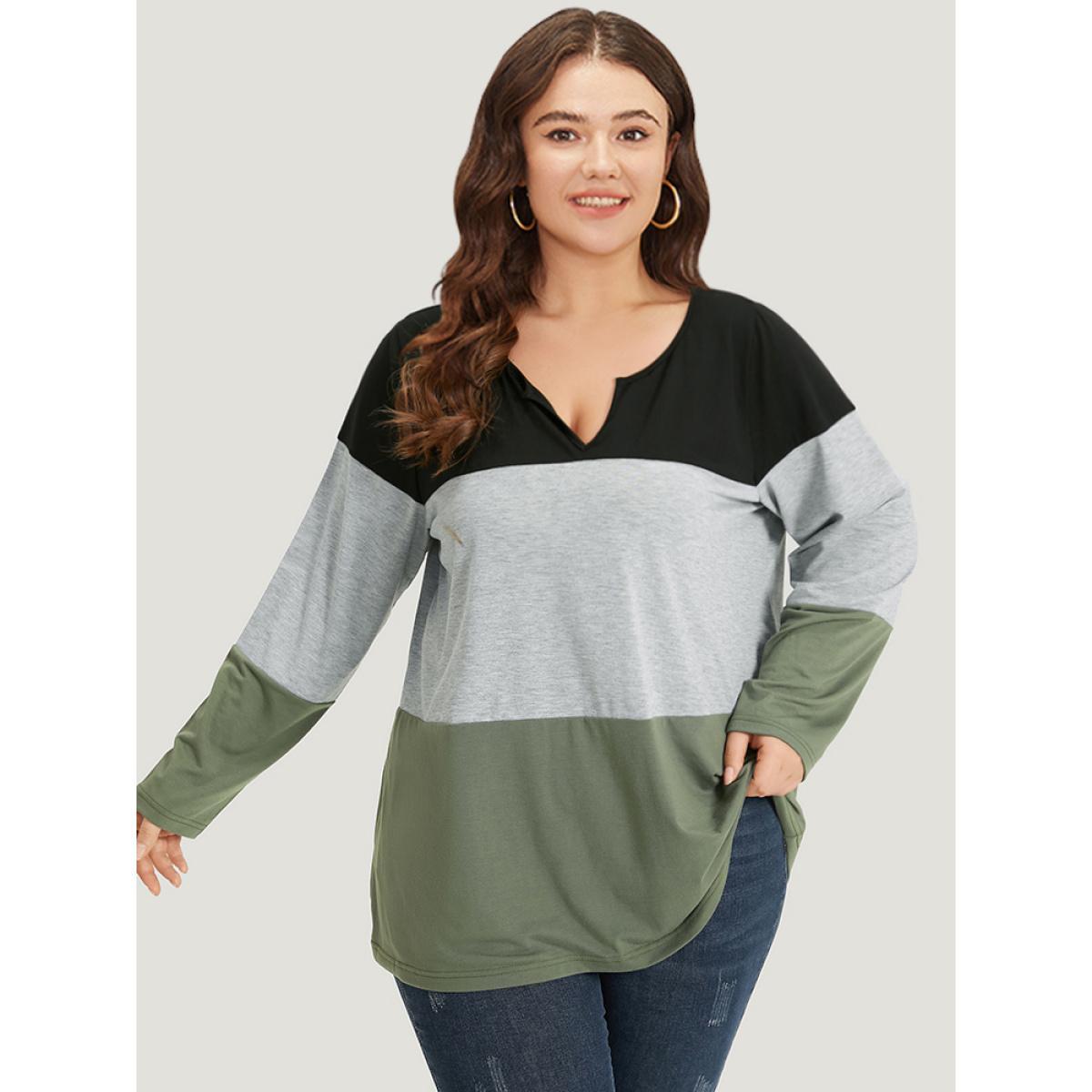 Plus Size Colorblock Contrast Notched Long Sleeve T-shirt Multicolor Women Casual Contrast Plain Notched collar Dailywear T-shirts BloomChic 30/6X Product Image