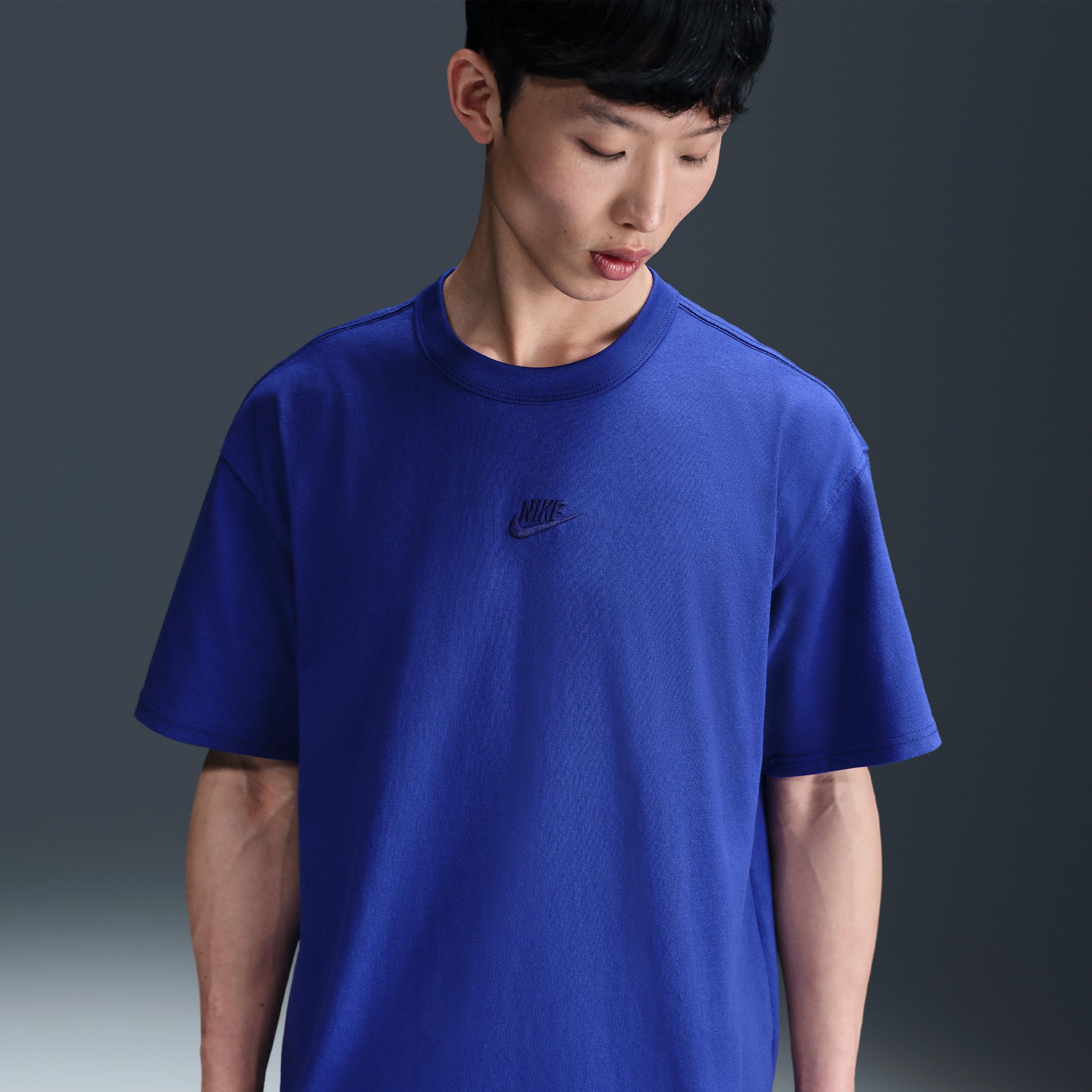 Men's Nike Sportswear Premium Essentials T-Shirt Product Image