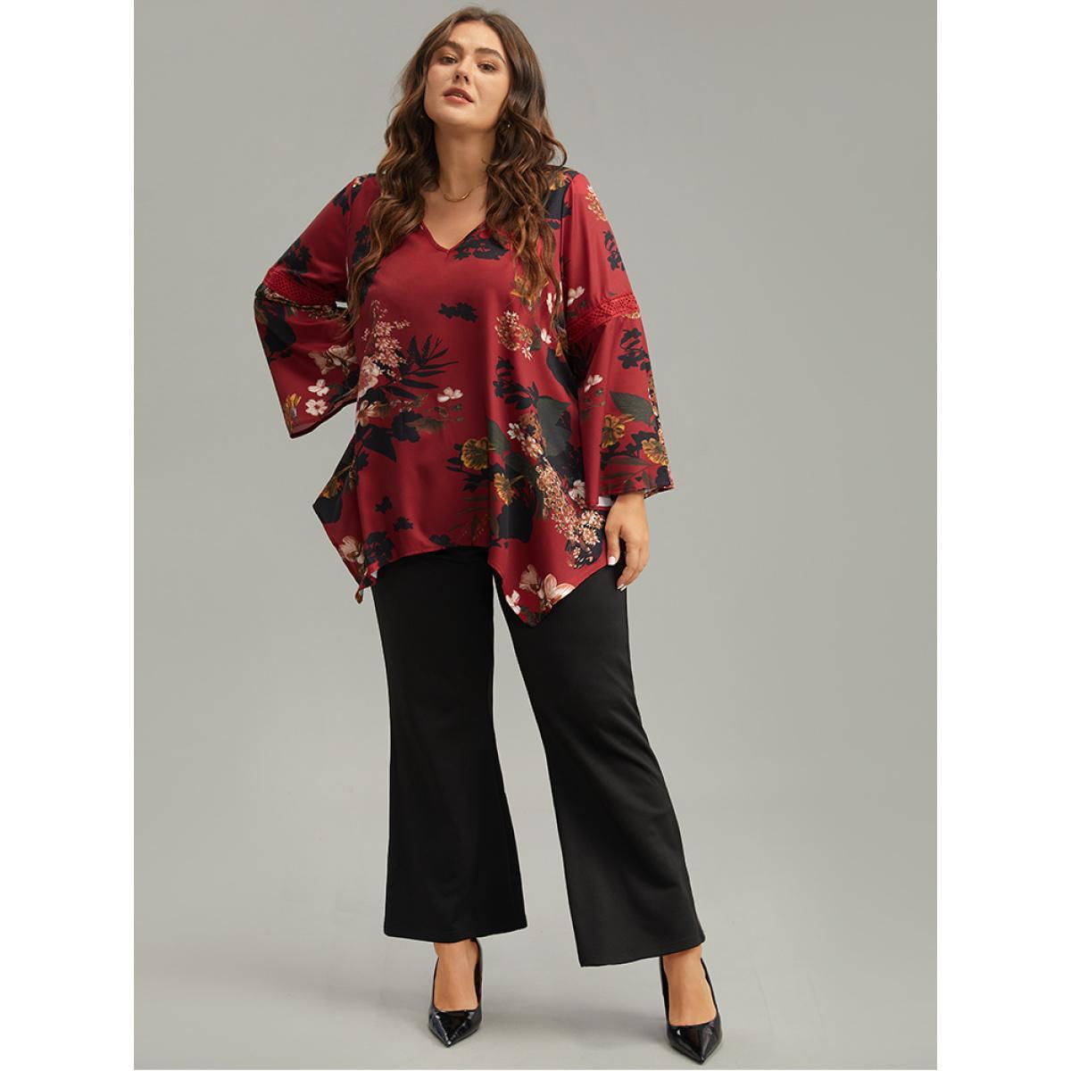 Plus Size Scarlet Floral Lace Panel V Neck Hanky Hem Blouse Women Elegant Long Sleeve V-neck Dailywear Blouses BloomChic 28/5X Product Image