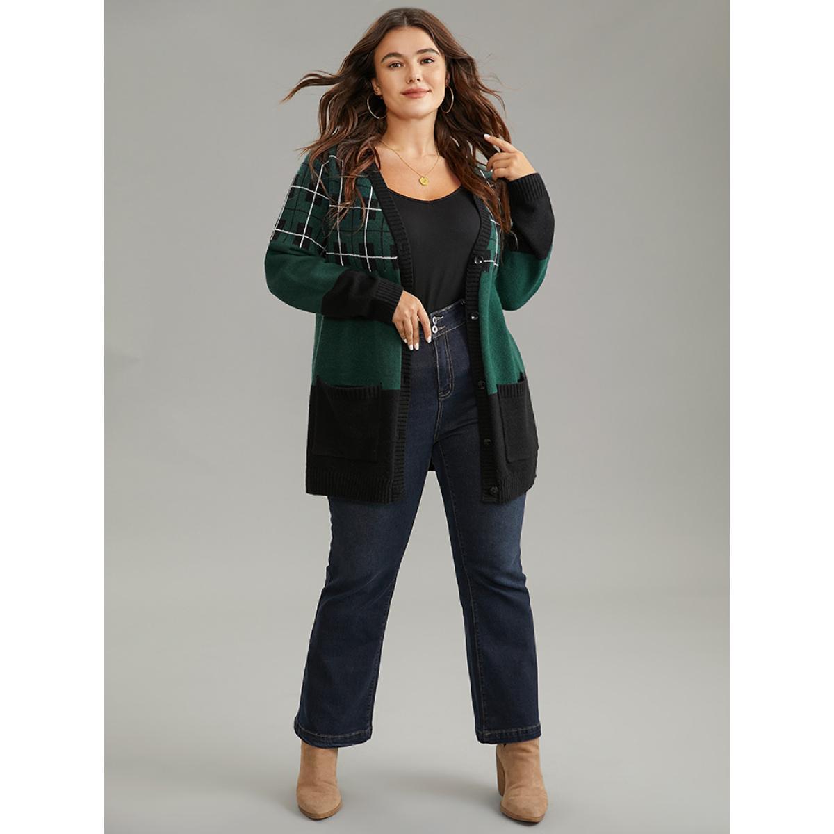 Plus Size Supersoft Essentials Plaid Geometric Contrast Pocket Cardigan DarkGreen Women Casual Loose Long Sleeve Dailywear Cardigans BloomChic 10/M Product Image