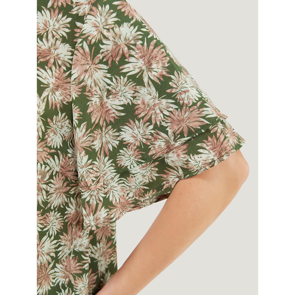 Plus Size Sage Plant Print Tiered Sleeve Lace Hem Blouse Women Vacation Short sleeve Round Neck Dailywear Blouses BloomChic 28/5X Product Image