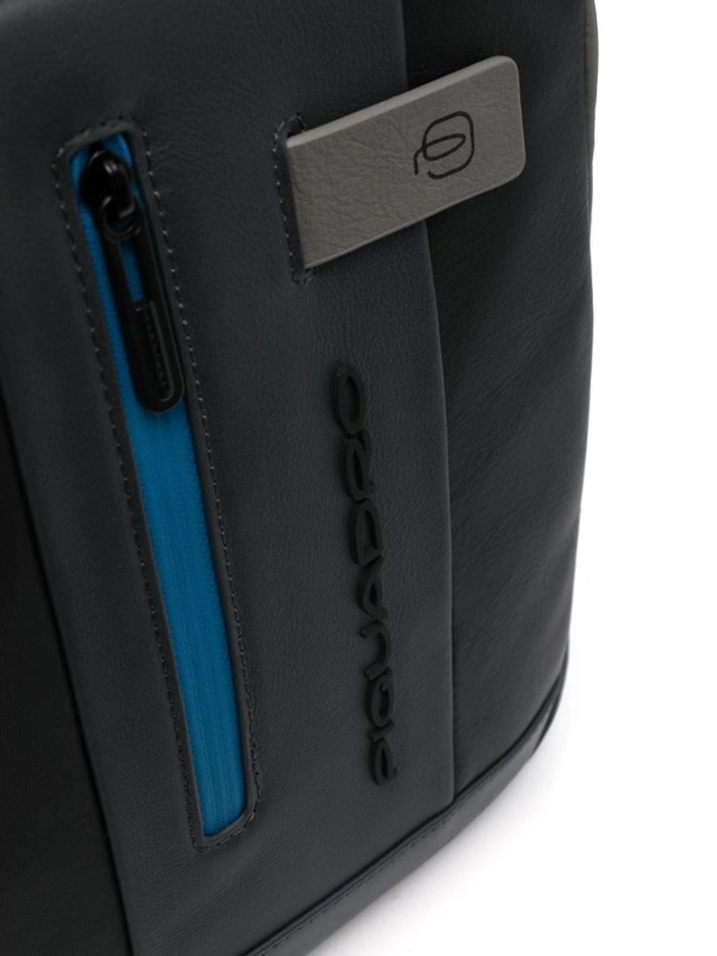 PIQUADRO Calf-leather Messenger-bag In Black Product Image