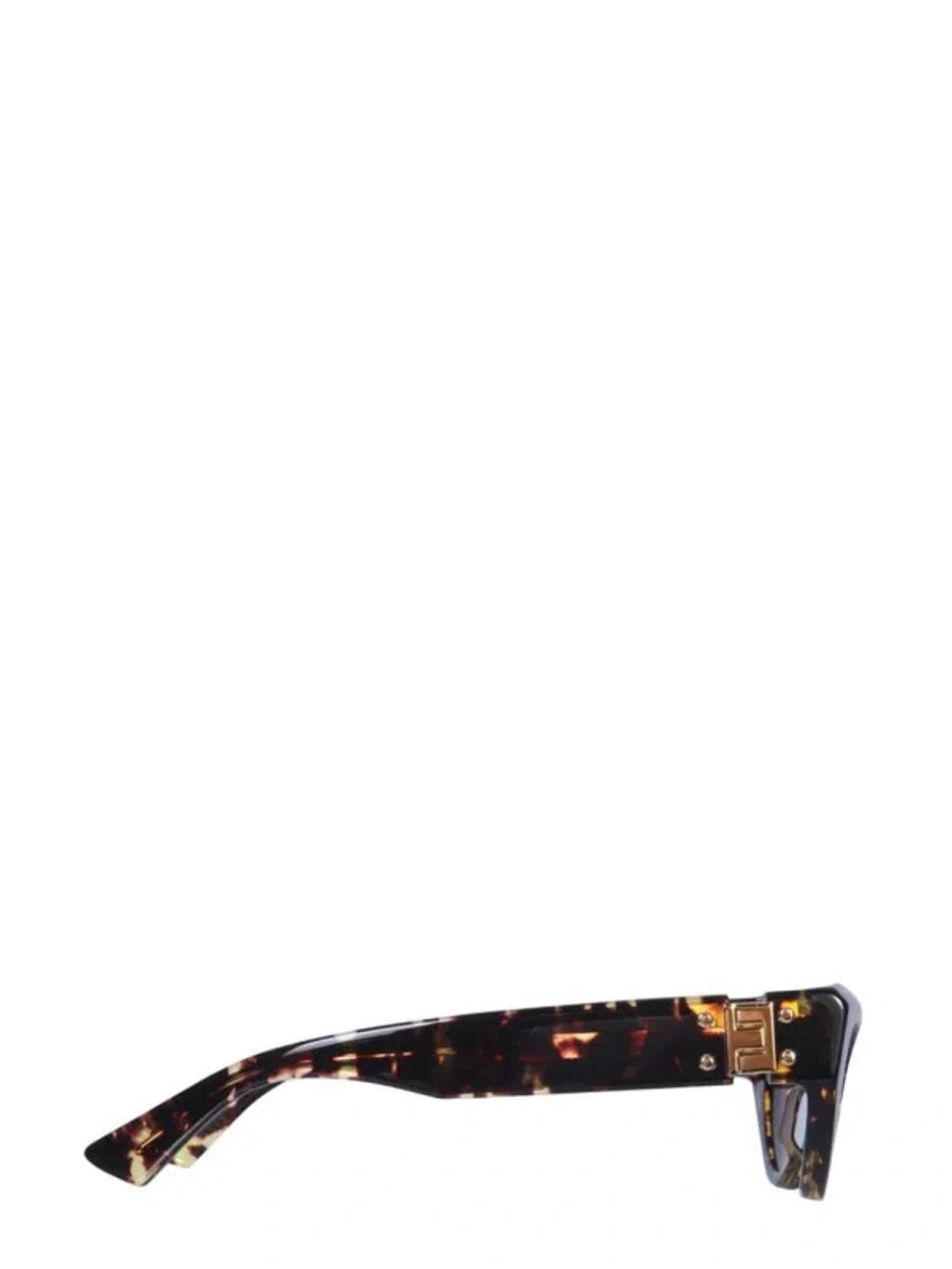 BOTTEGA VENETA Angle Sunglasses In Brown Product Image