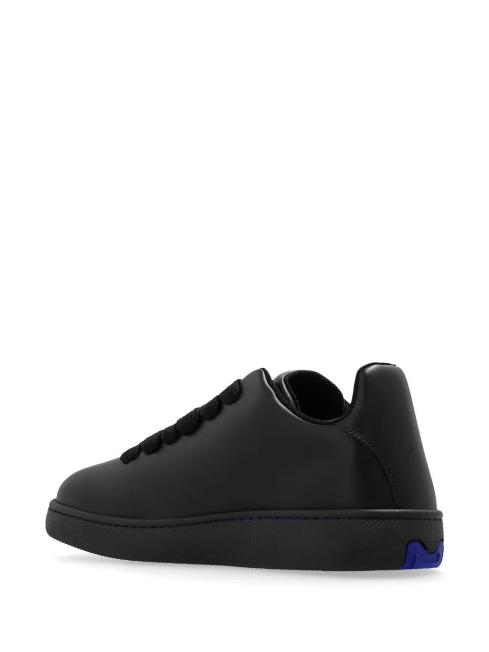 twisted metal detail leather sneakers Product Image