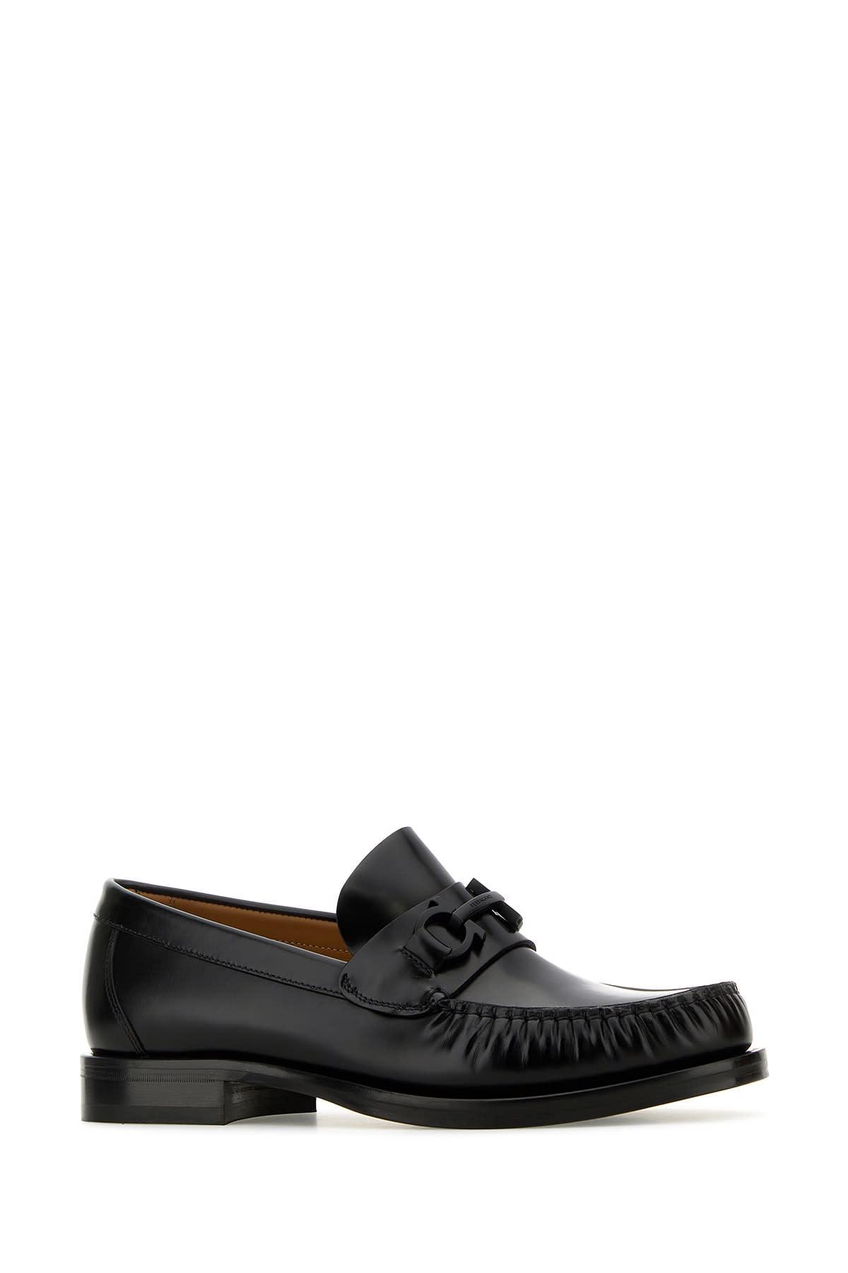 FERRAGAMO Loafer In Black Product Image