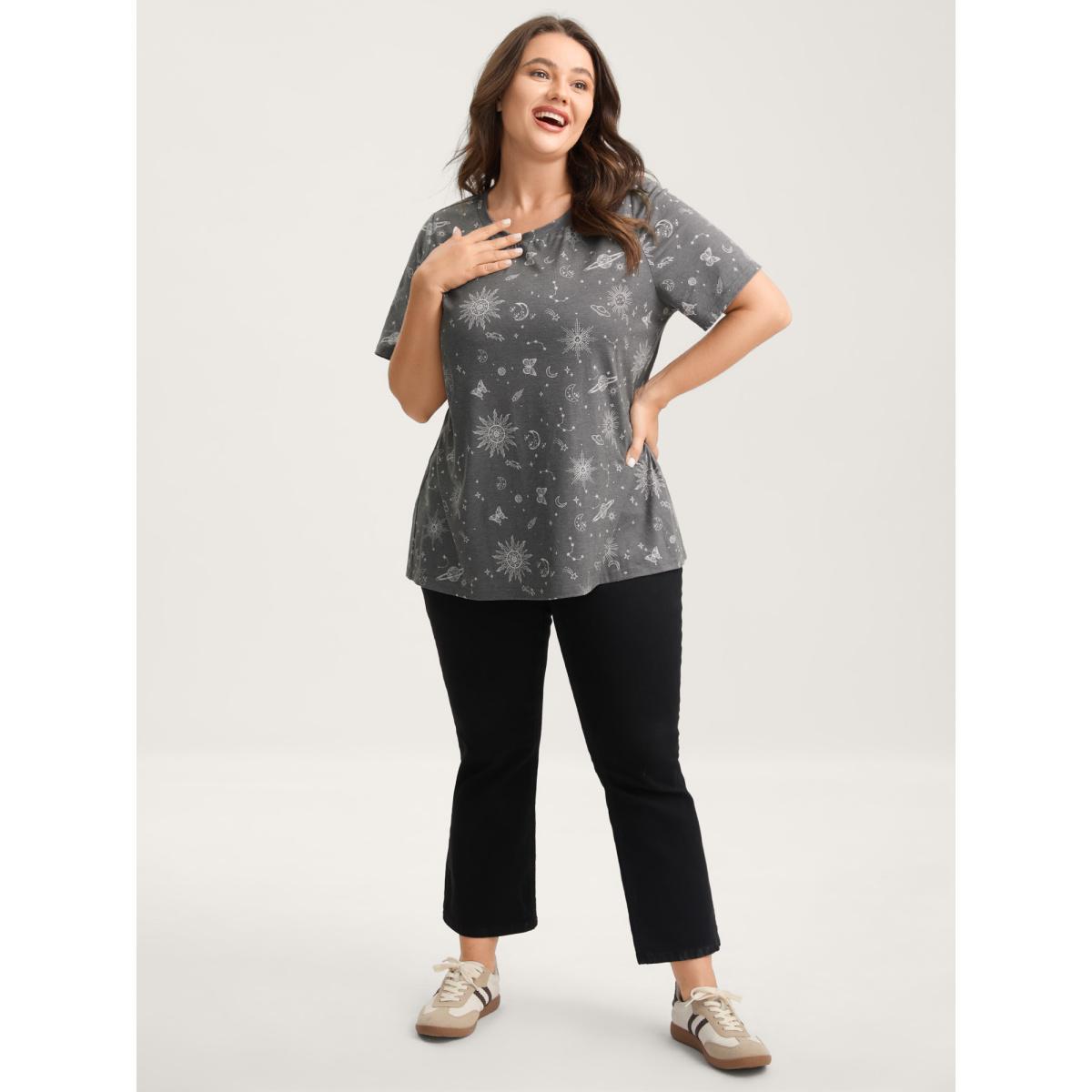 Plus Size Celestial Print Crew Neck T-Shirt DimGray Women Non Round Neck Everyday-Casual T-shirts BloomChic 26/4X Product Image